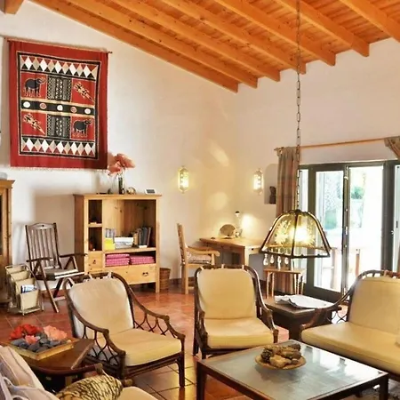 بيت للعطل With 3 Bedrooms